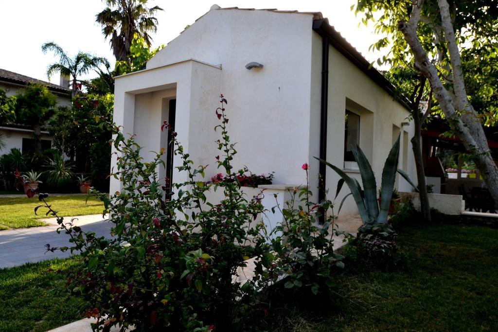 Casa Degli Avi Don Neli, Immersa Nella Natura Modica Zimmer foto