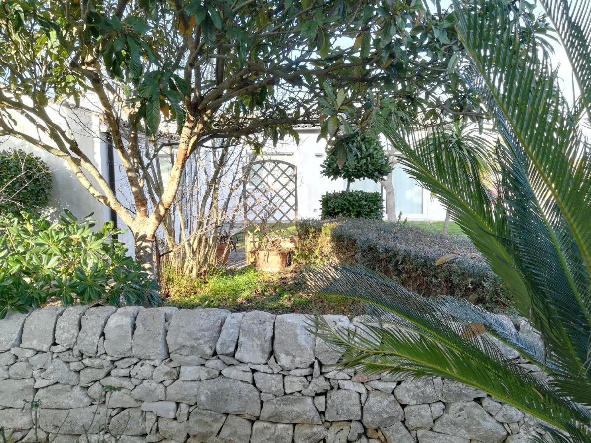Casa Degli Avi Don Neli, Immersa Nella Natura Modica Exterior foto